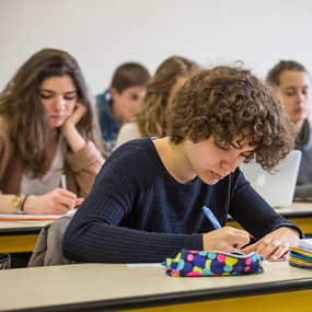 ICES : l'école universitaire, un modèle d'enseignement qui porte ses fruits